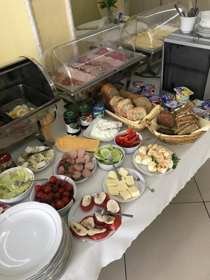 Restauracja Hotel Paradise Czaplinek Zewnętrze zdjęcie