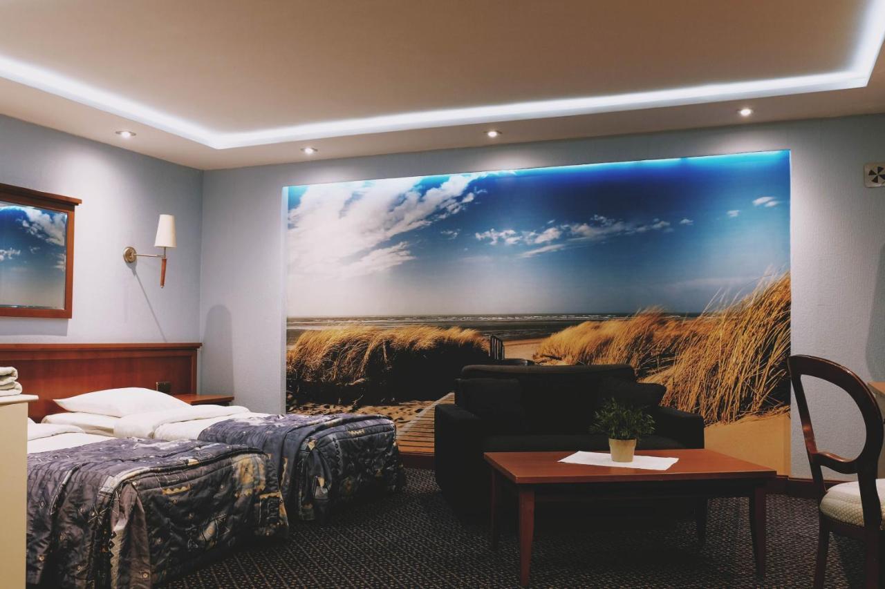 Restauracja Hotel Paradise Czaplinek Zewnętrze zdjęcie
